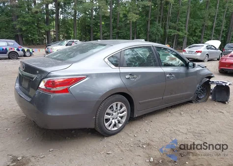 2015 Nissan Altima 2.5 S from USA, damaged, VIN 1N4AL3AP2FC409462
